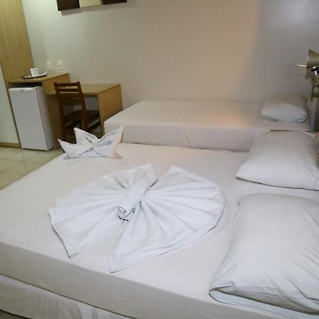Swamy Hotel Cruzeiro do Sul  Bagian luar foto